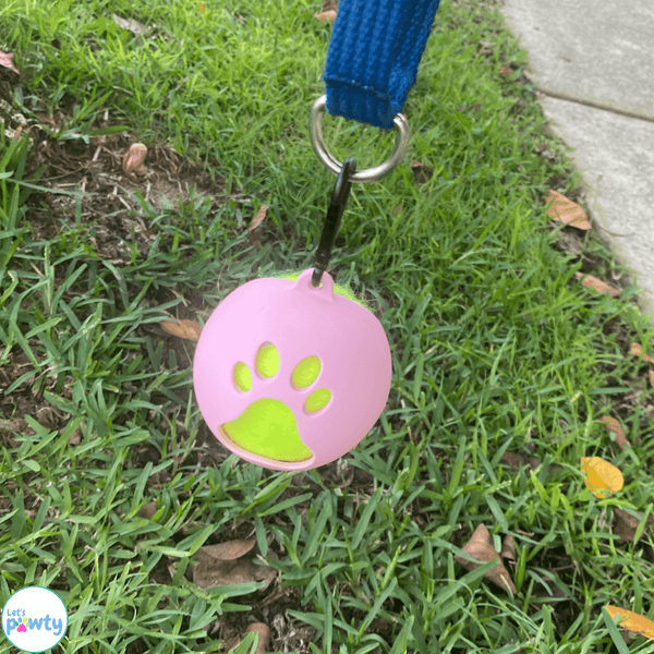 Hands Free Silicone Tennis Ball Holder Dog Dog Walking Essential